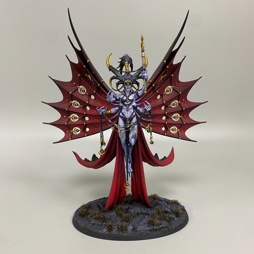 Synessa voix slaanesh - de,